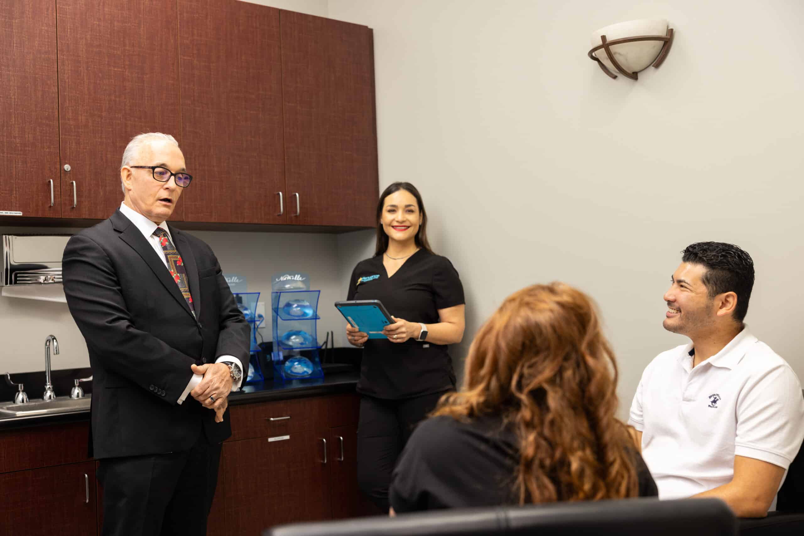 Dr. Hill consultation for liposuction with renuvion